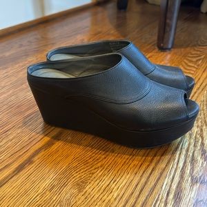 Great Black Leather Wedges- wear every season!